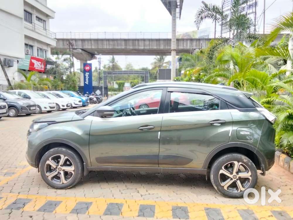 Tata Nexon 2021 Petrol Automatic With Sunroof Well Maintained