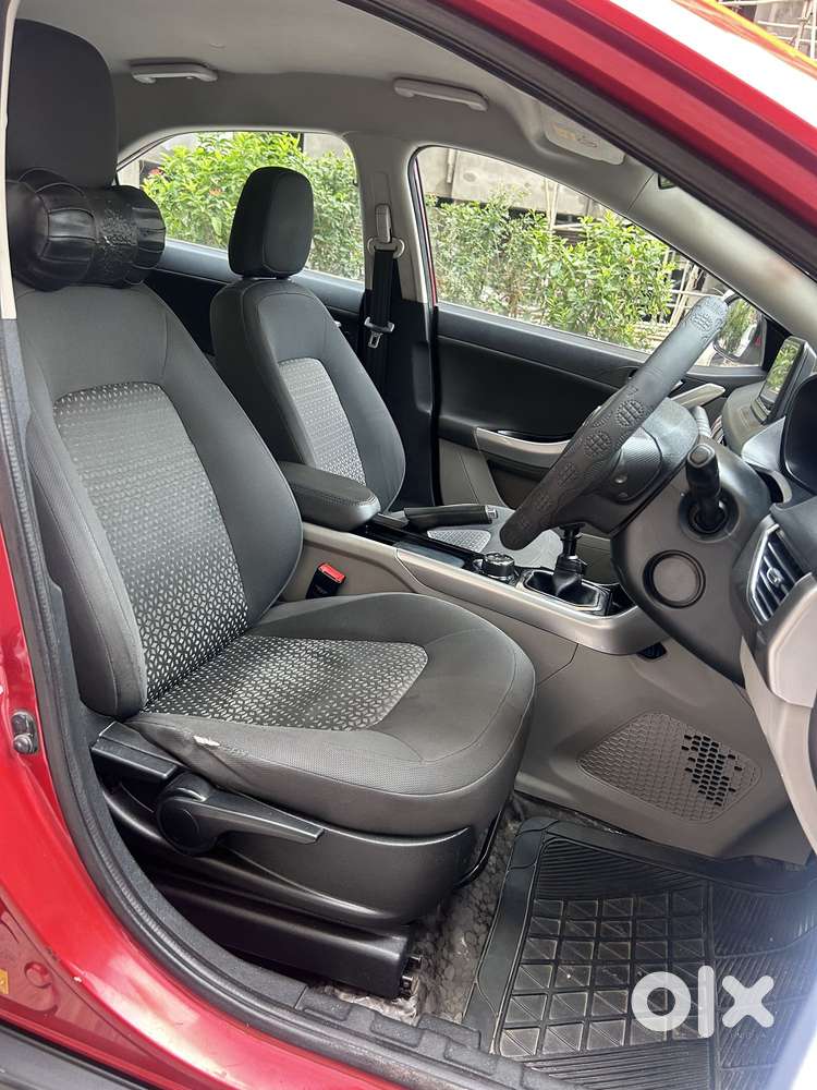 Tata Nexon 1.2 Revotron Xz Plus (s), 2017, Diesel