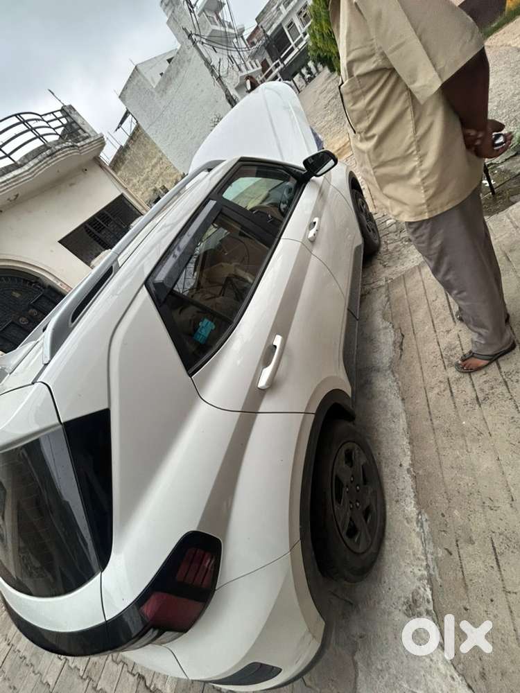 Hyundai Venue 1.2 Petrol Manual 2023