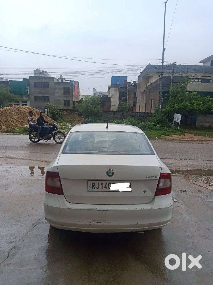 Skoda Rapid 1.5 Tdi Cr Elegance Plus, 2012, Diesel