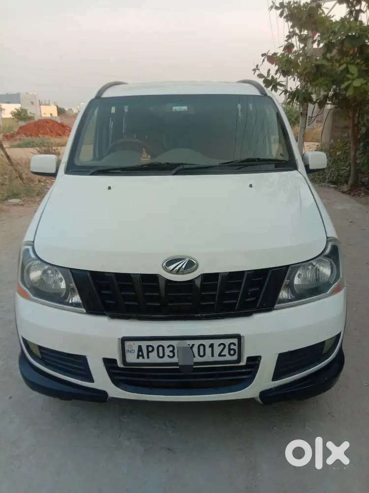 Full Quality Mahindra Xylo H8 Top Model