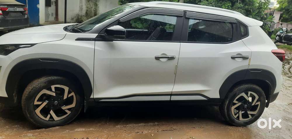 Nissan Magnite 1.0 Xv, 2023, Petrol