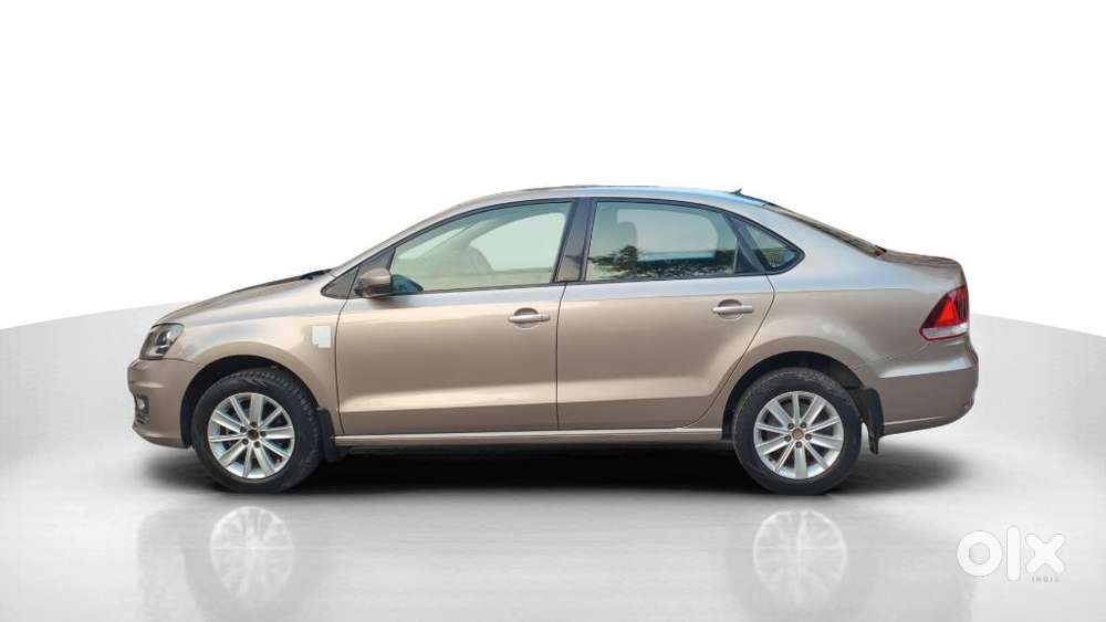 Volkswagen Vento 1.2 Tsi Highline Plus At, 2016, Petrol