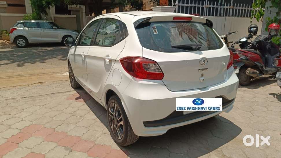 Tata Tiago 1.2 Revotron Xza, 2020, Petrol