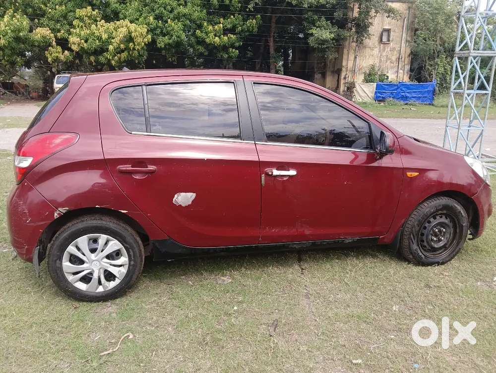 Hyundai I20 1.4 At 2011