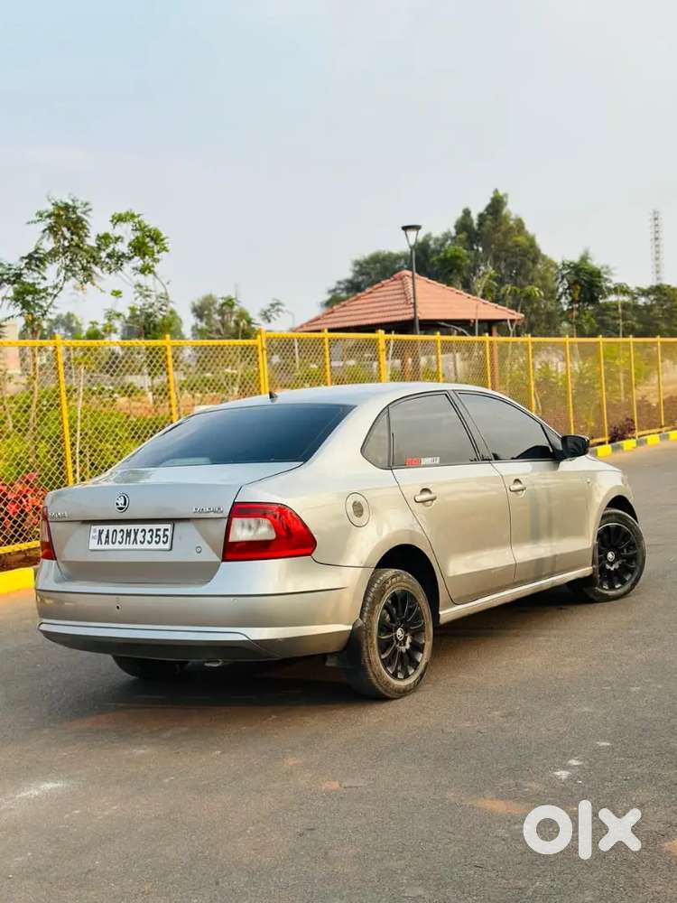 Skoda Rapid 2016 Model