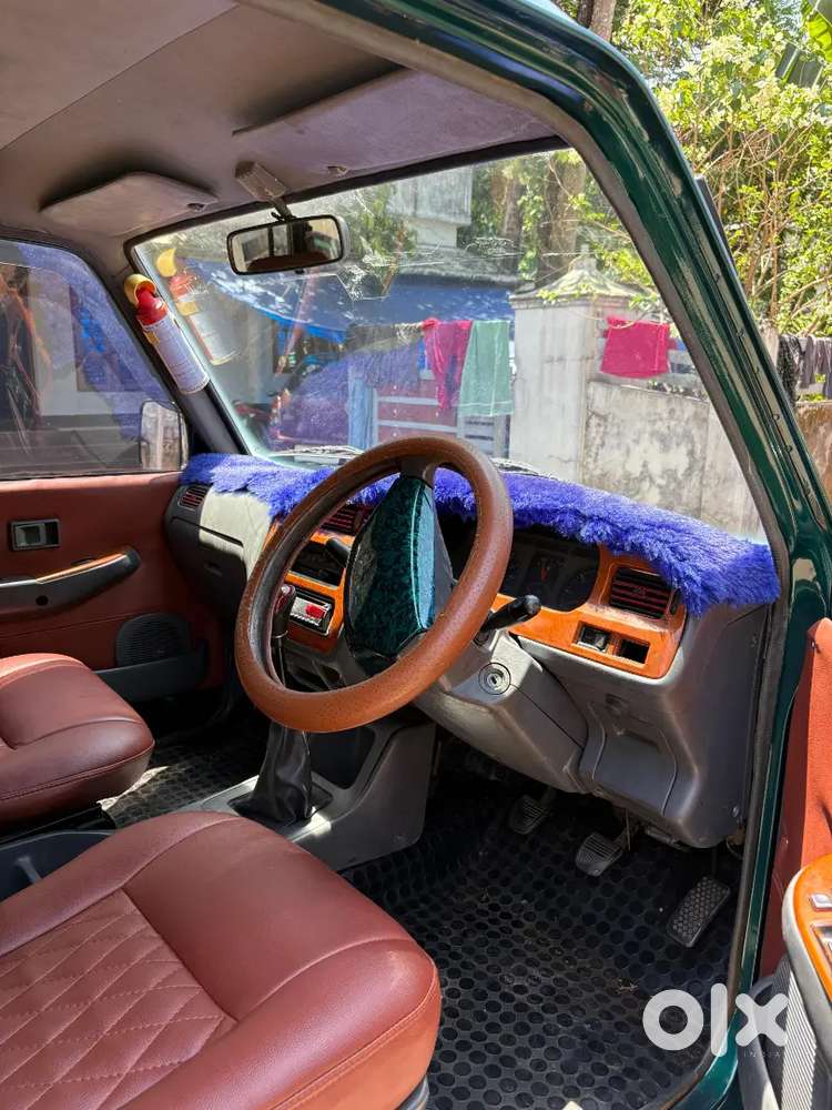 Toyota Qualis 2005 Diesel Well Maintained