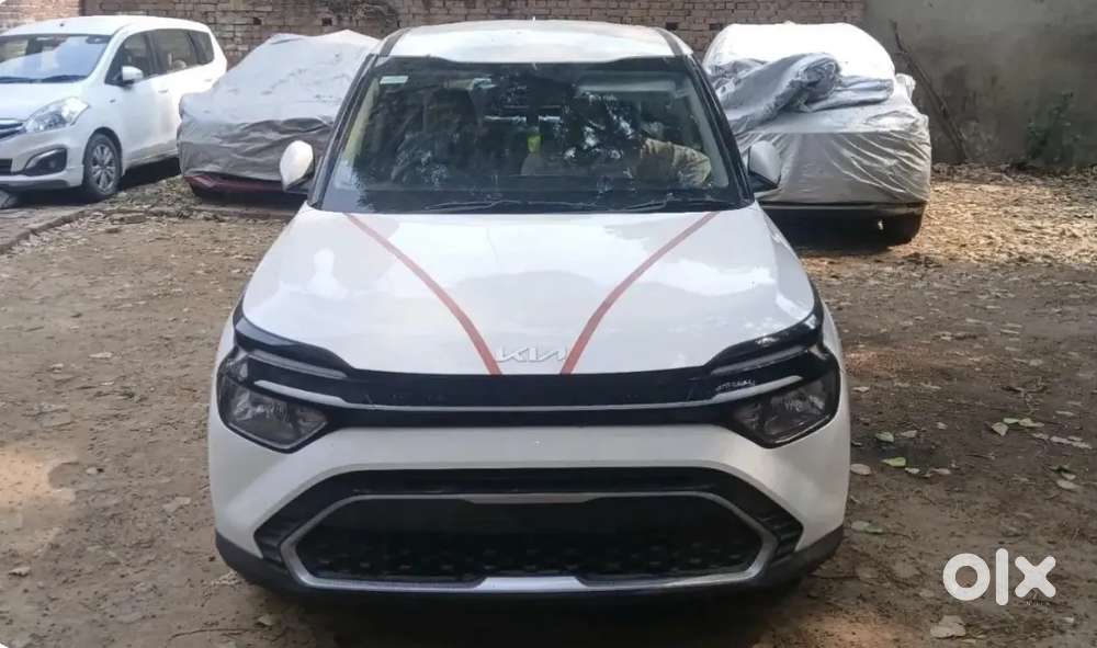 Kia Carens 1.5 Luxury 2026 14 Lakh Se Kam Wale Message Na Kre
