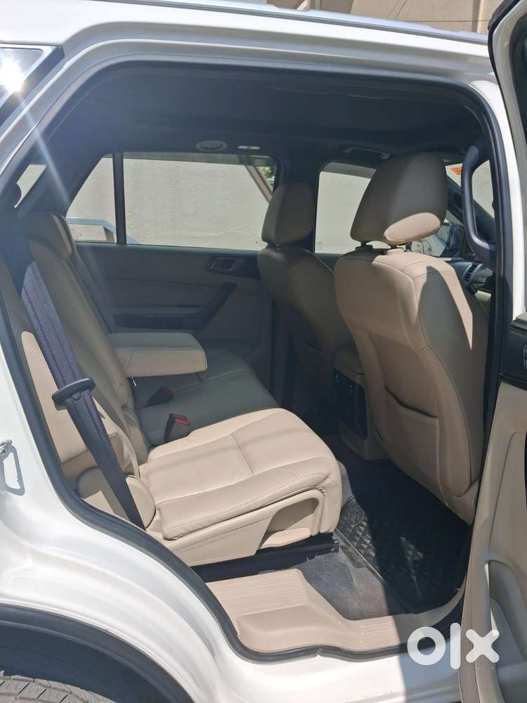 Ford Endeavour 3.2 Titanium At 4x4, 2017, Diesel