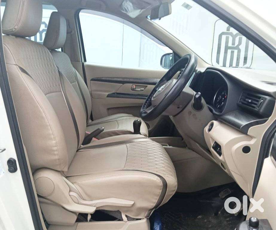 Maruti Suzuki Ertiga Zxi At, 2023, Petrol