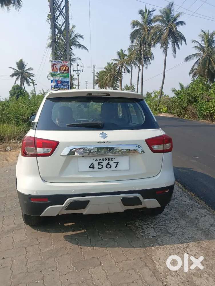 Brezza Zdi+(top End Vehicle)