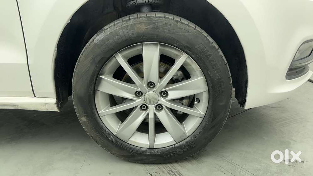 Volkswagen Polo 2009-2013 Petrol Highline 1.2l, 2015, Petrol