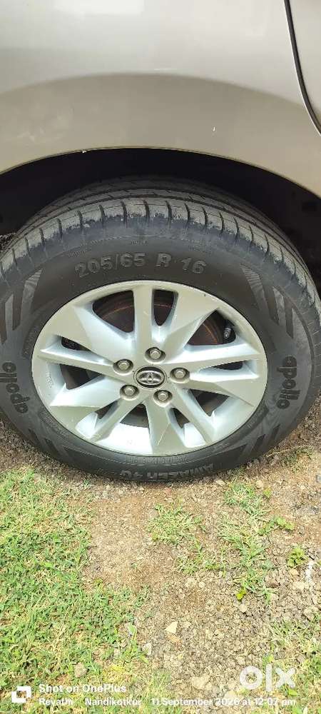 Toyota Innova Crysta 2017 Manual