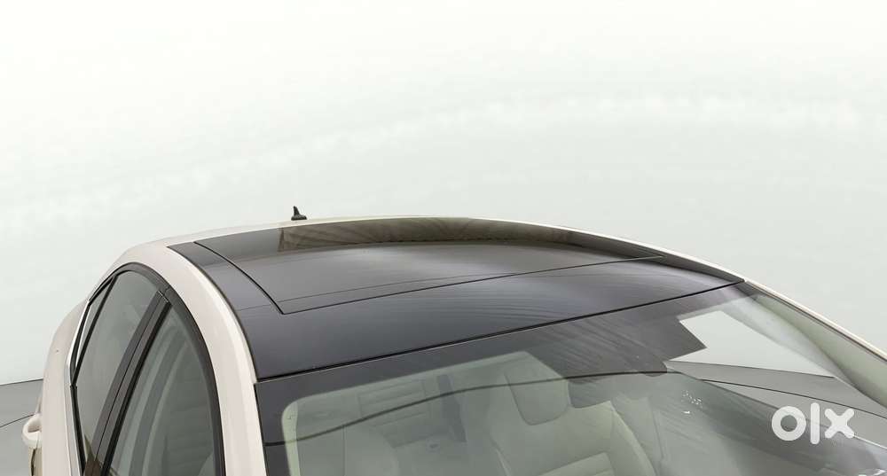 Skoda Octavia 1.8 Tsi At Style Plus, 2017, Petrol