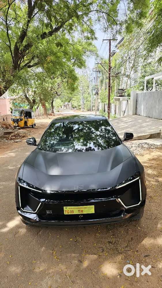007 Number Be6 Batman Edition