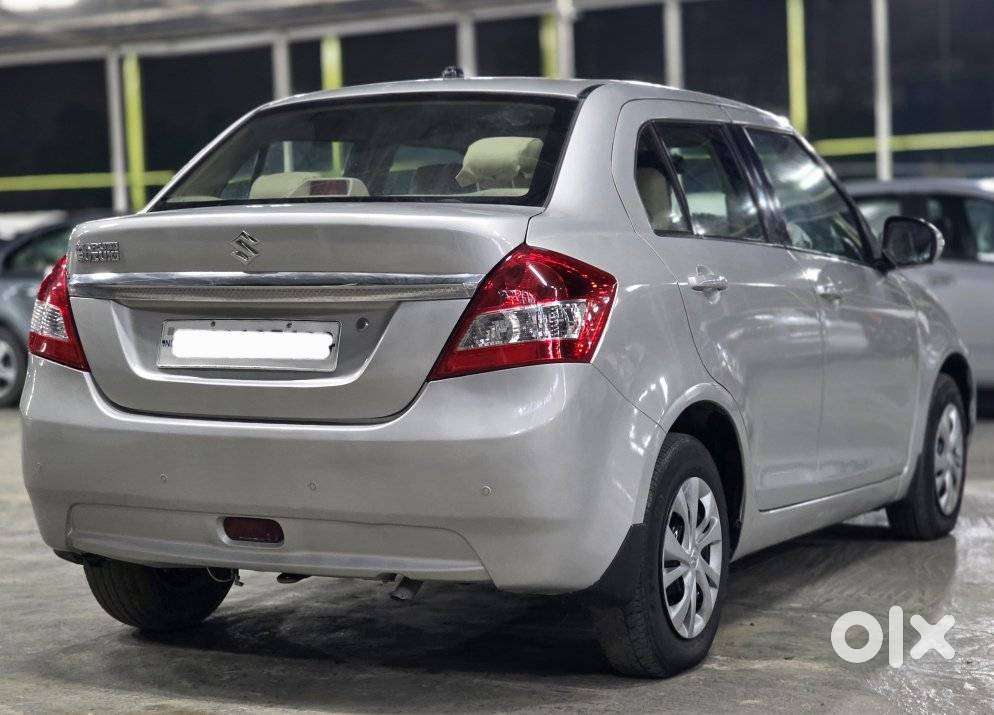 Maruti Suzuki Swift Dzire 1.2 Vxi Bsiv, 2013, Petrol