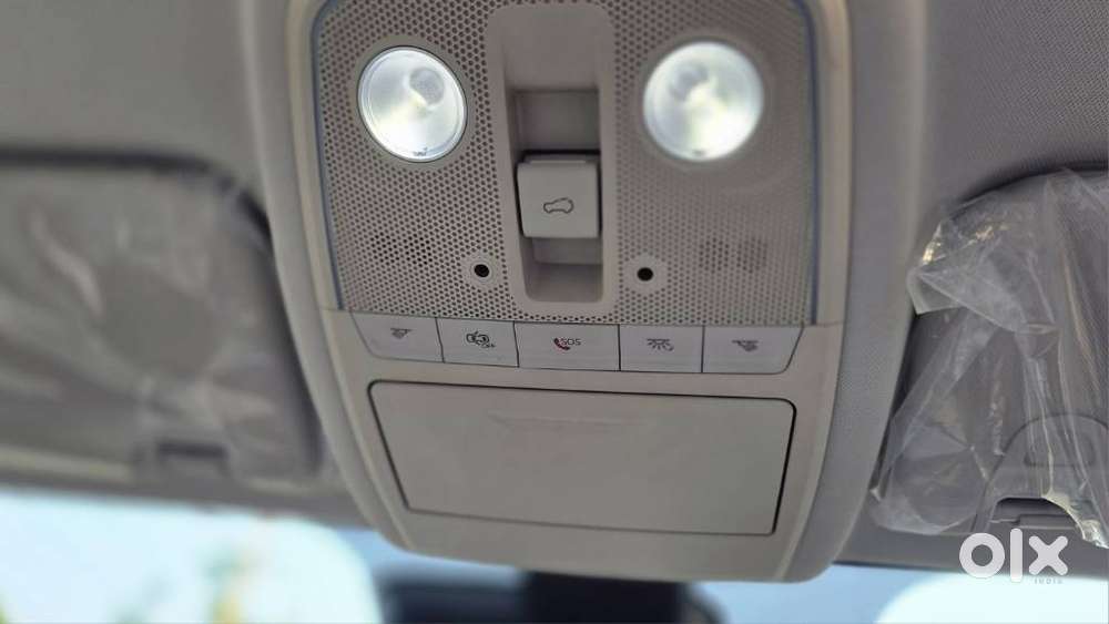 Mahindra Xuv700 2.2 Ax 7 Diesel Mt Str, 2024, Diesel