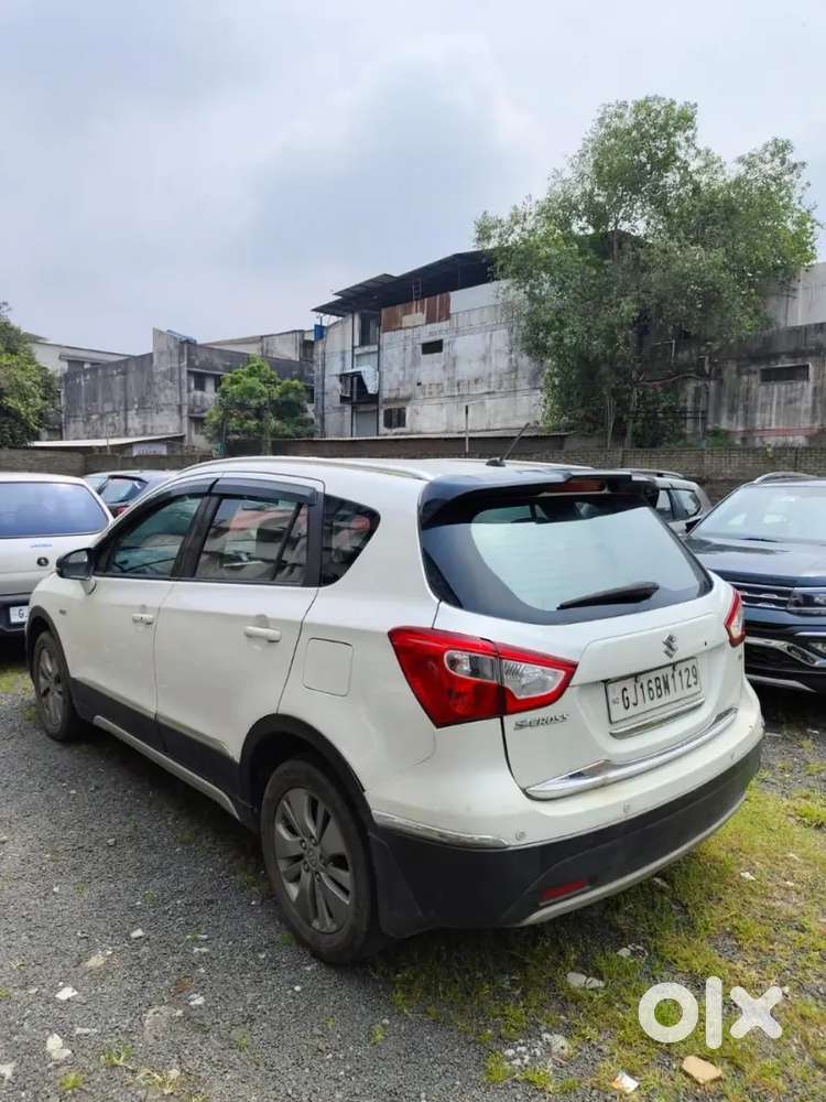 Maruti Suzuki S-cross 2016 Diesel 200000 Km Driven