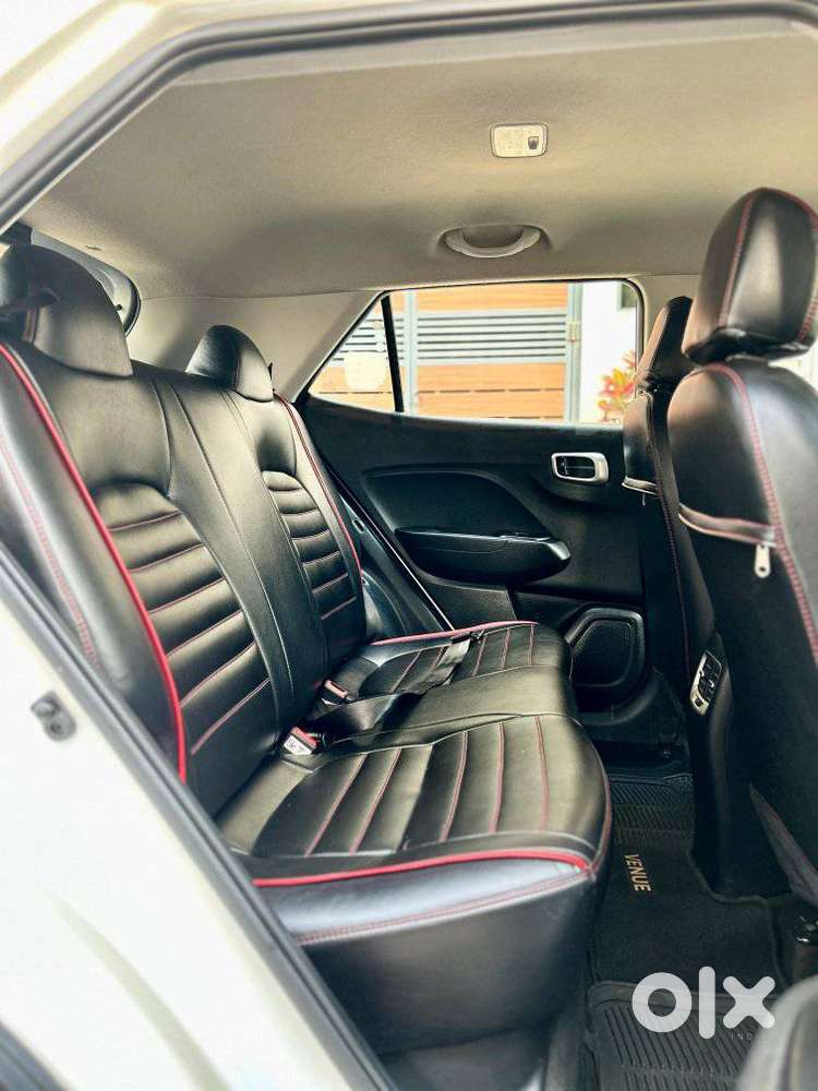 Hyundai Venue S 1.2 Petrol, 2021, Petrol