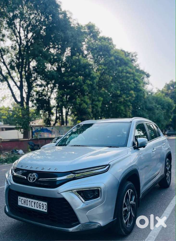 Toyota Urban Cruiser Hyryder 1.5 V Hybrid, 2025, Petrol