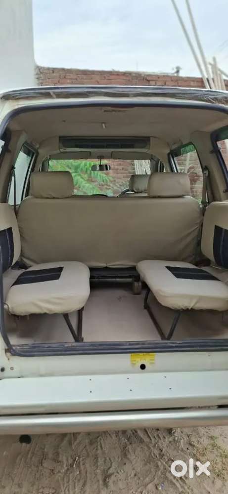 Chevrolet Tavera Ls 2011