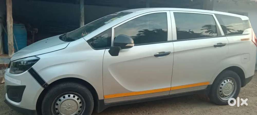 Mahindra Marazzo 2023 Diesel
