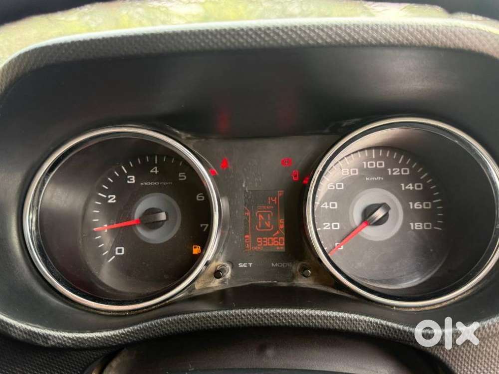 Mahindra Tuv 300 Mhawk100 T8, 2018, Diesel