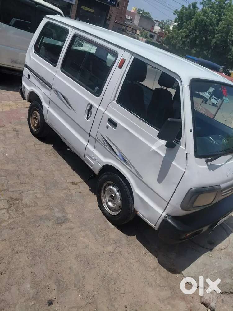 Maruti Suzuki Omni 2017