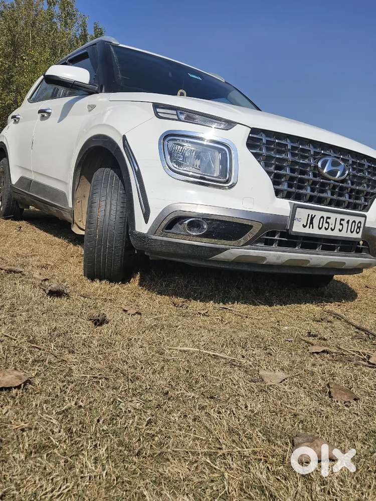 Hyundai Venue 2020 Car Available