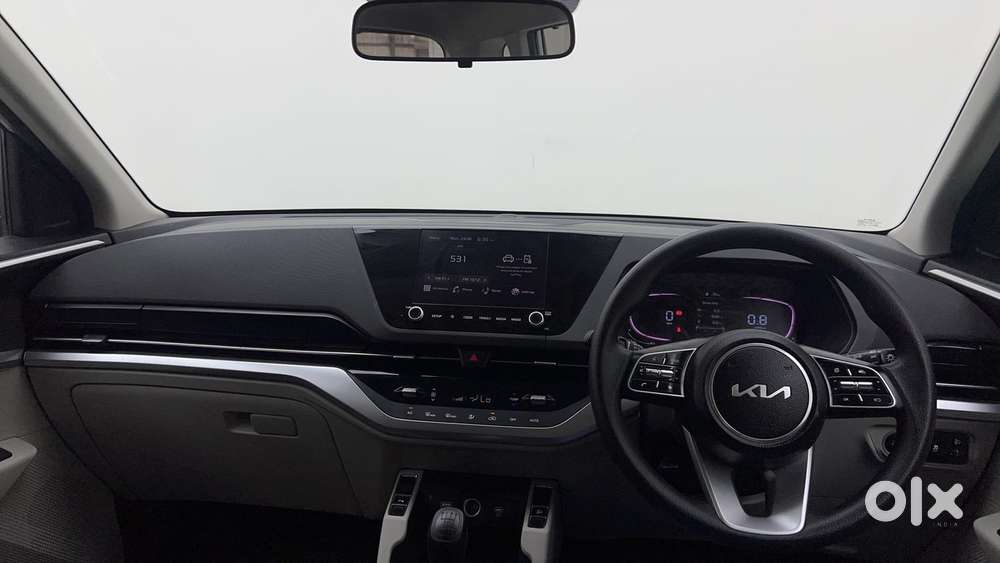 Kia Carens 1.4 Prestige Plus Turbo 7 Str, 2022, Petrol