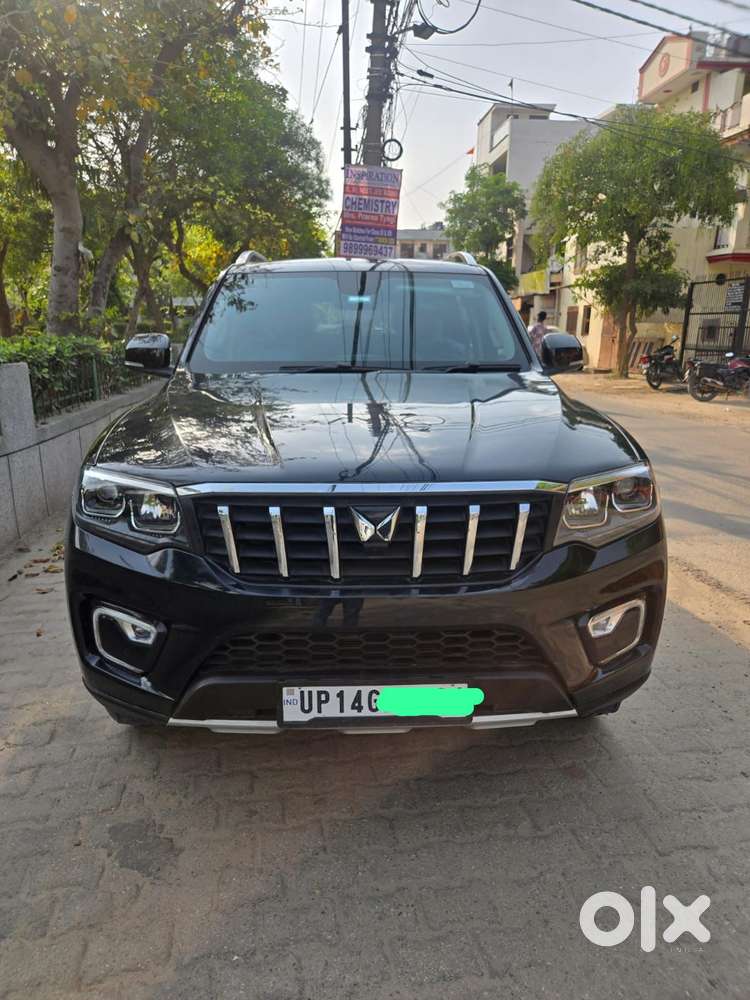 Mahindra Scorpio N Z8 L Petrol At 7 Str, 2025, Petrol
