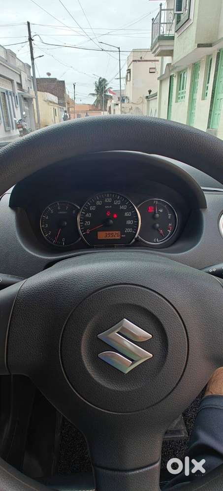 Maruti Suzuki Swift Dzire 2010 Petrol 40000 Km Driven