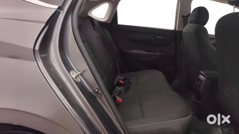 Hyundai New I20 1.2 Asta (o) Mt, 2020, Petrol