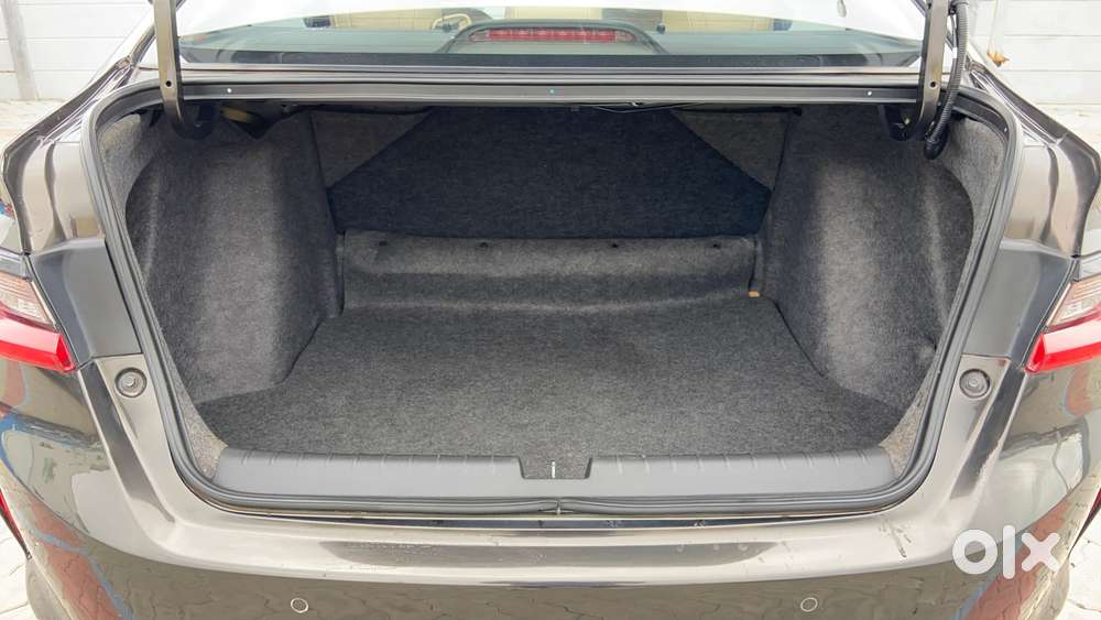 Honda City 1.5 Zx I-vtec Mt, 2022, Petrol