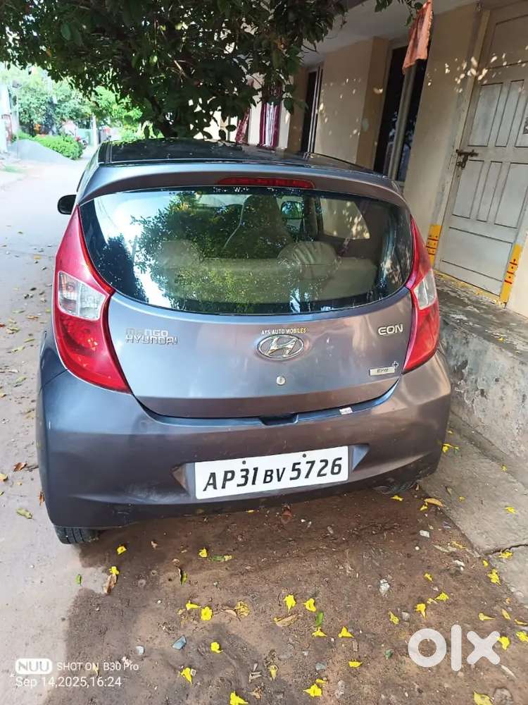 Hyundai Eon 2012 Petrol Well Maintained
