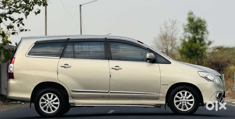 Toyota Innova 2.5 V 7 Str, 2015, Diesel