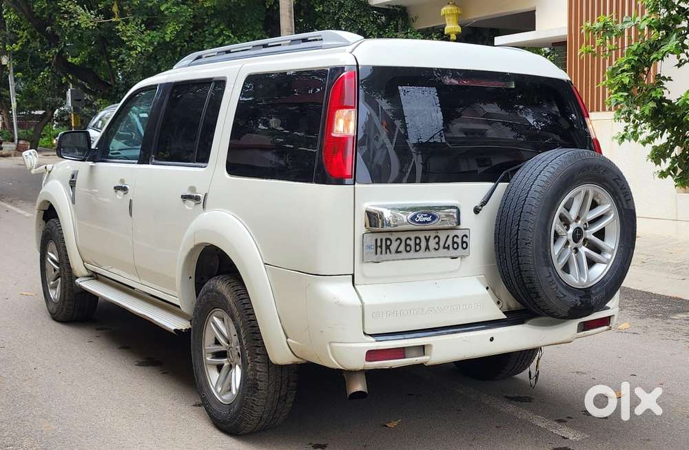 Ford Endeavour 2.5l 4x2 Mt, 2013, Diesel