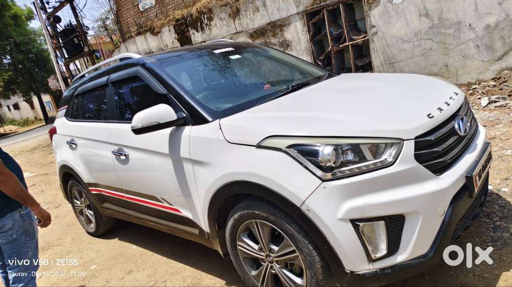 5 Seater Premium Car