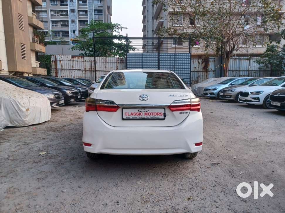 Toyota Corolla Altis 2013-2017 D-4d J, 2017, Diesel