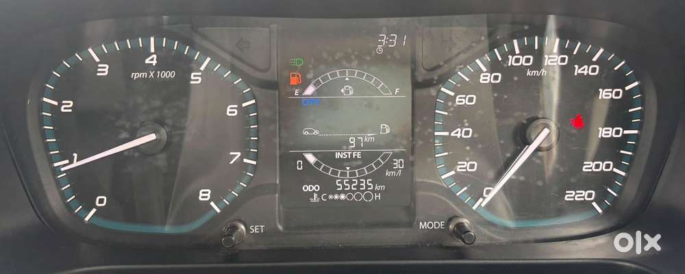 Tata Altroz Xz, 2022, Petrol