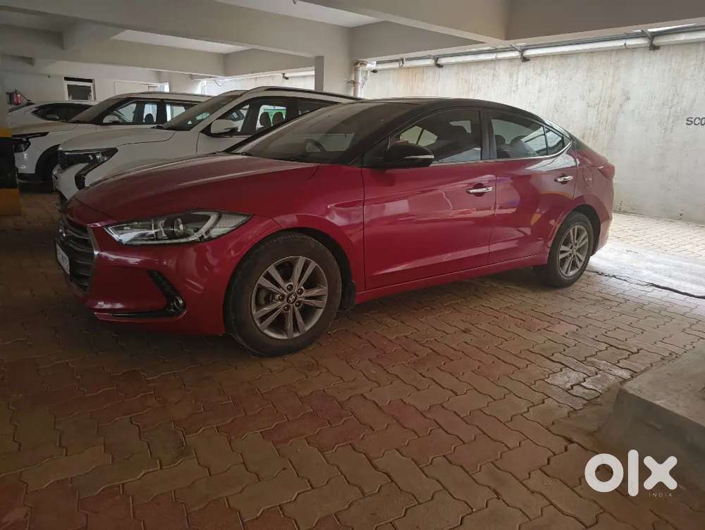 Hyundai Elantra 2017 End Month. Latest Features Diesel 1.6 Manual Sxo