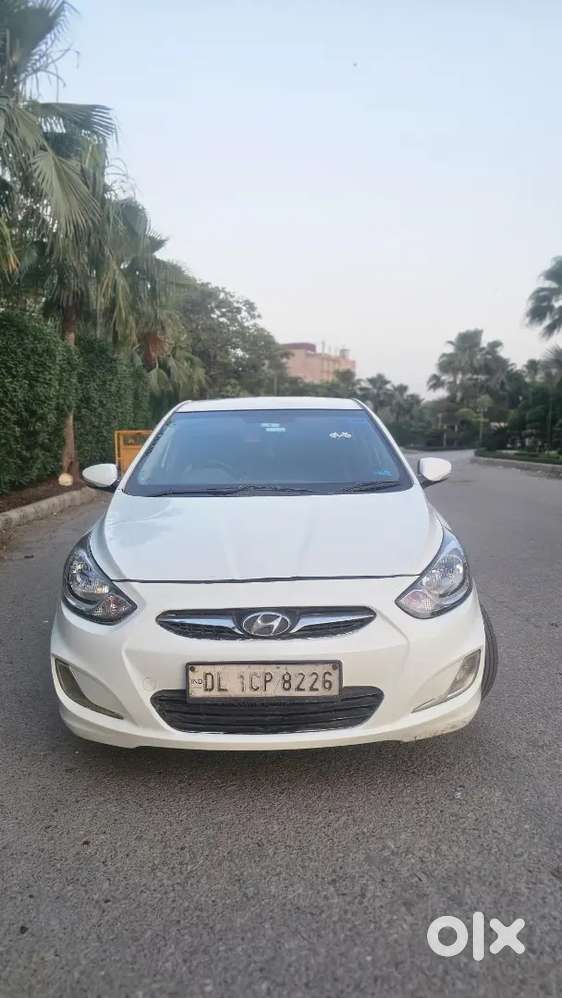 Hyundai Fluidic Verna 1.6 Sx 2013 Pet Cng On Ppr Mint Condition