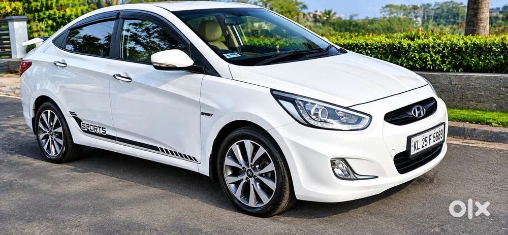 Hyundai Verna Fluidic 1.6 Vtvt Sx Opt, 2014, Petrol