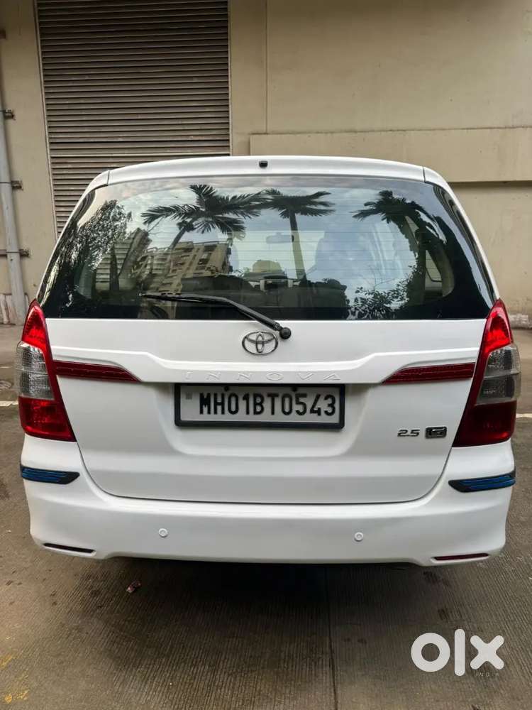 Toyota Innova 2014