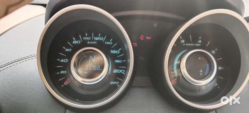 Xuv 500 Top Model In Very Good Condition
