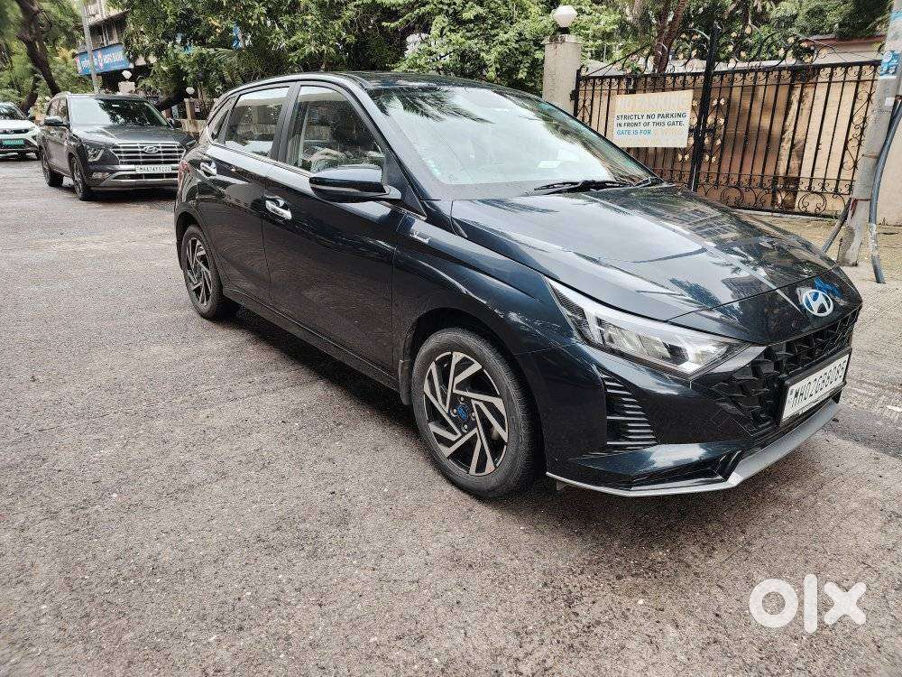 Hyundai New I20 1.2 Asta (o) Mt Dual Tone, 2024, Petrol