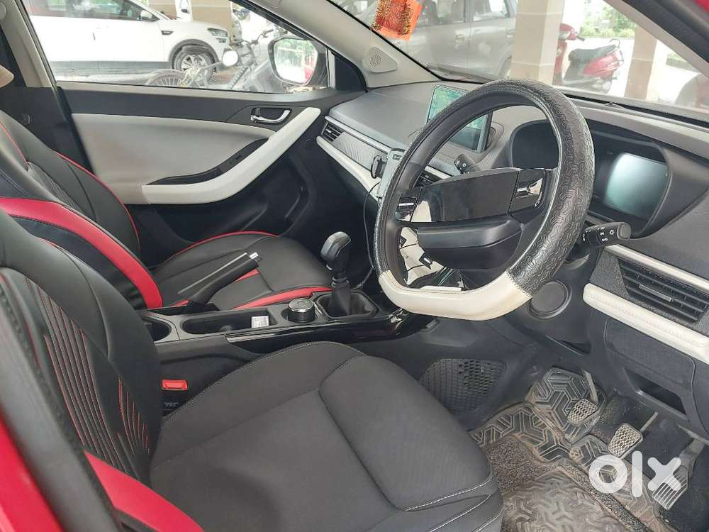 Tata Nexon 2024 Petrol Well Maintained