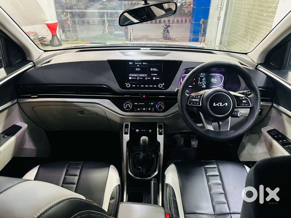 Kia Carens 1.5 Prestige 7 Str, 2023, Petrol