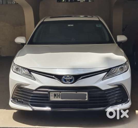 Toyota Camry Hybrid, 2024, Cng & Hybrids