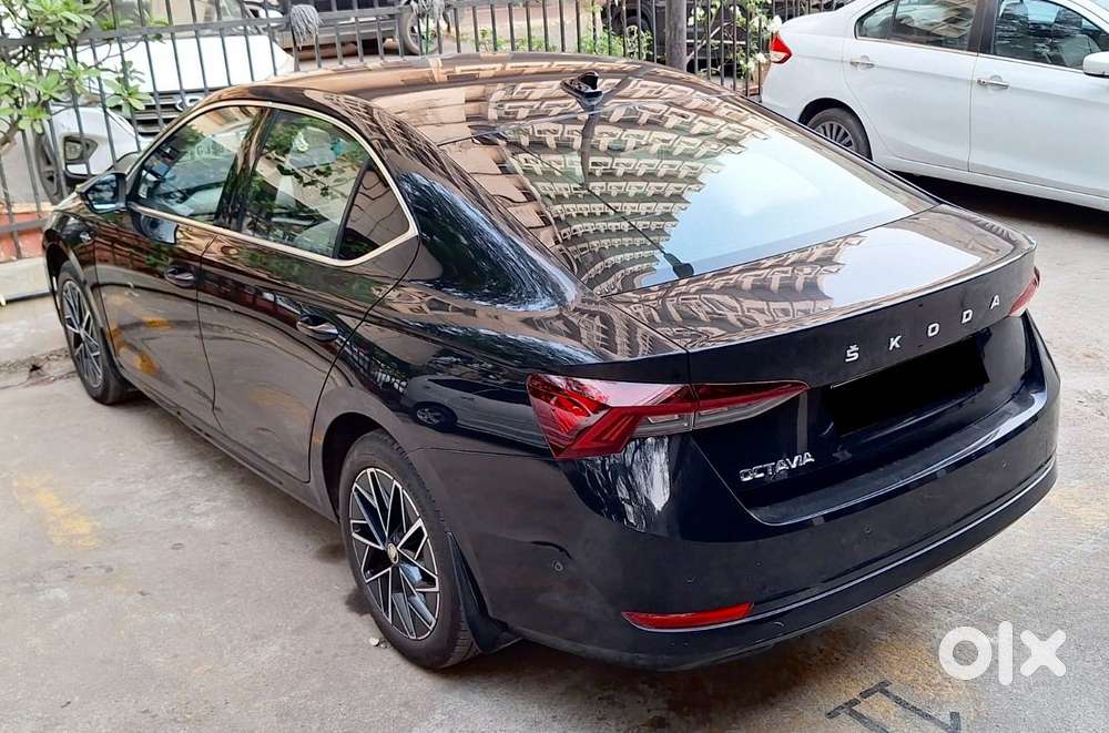 Skoda Octavia 2.0 L K Tsi At, 2022, Petrol
